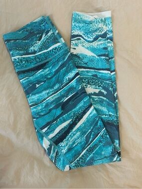 lululemon athletica Teal & White Wave-Print Leggings